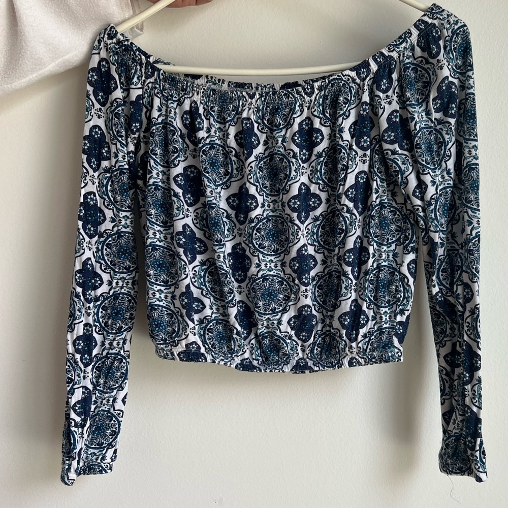 H&M Off the Shoulder Blue Paisley Top